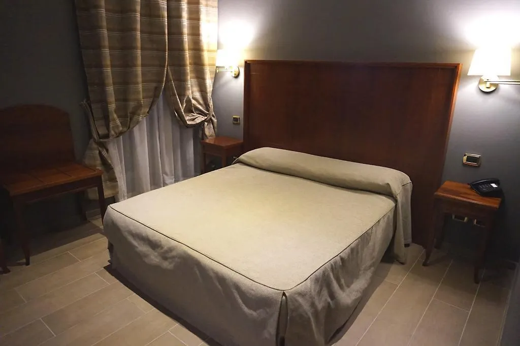 Hotel Taormina Rome
