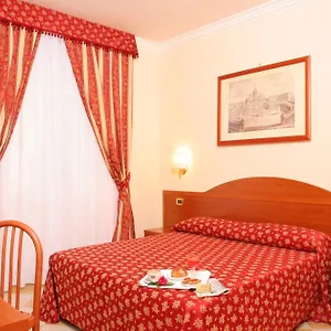 2* Szálloda Chicago
