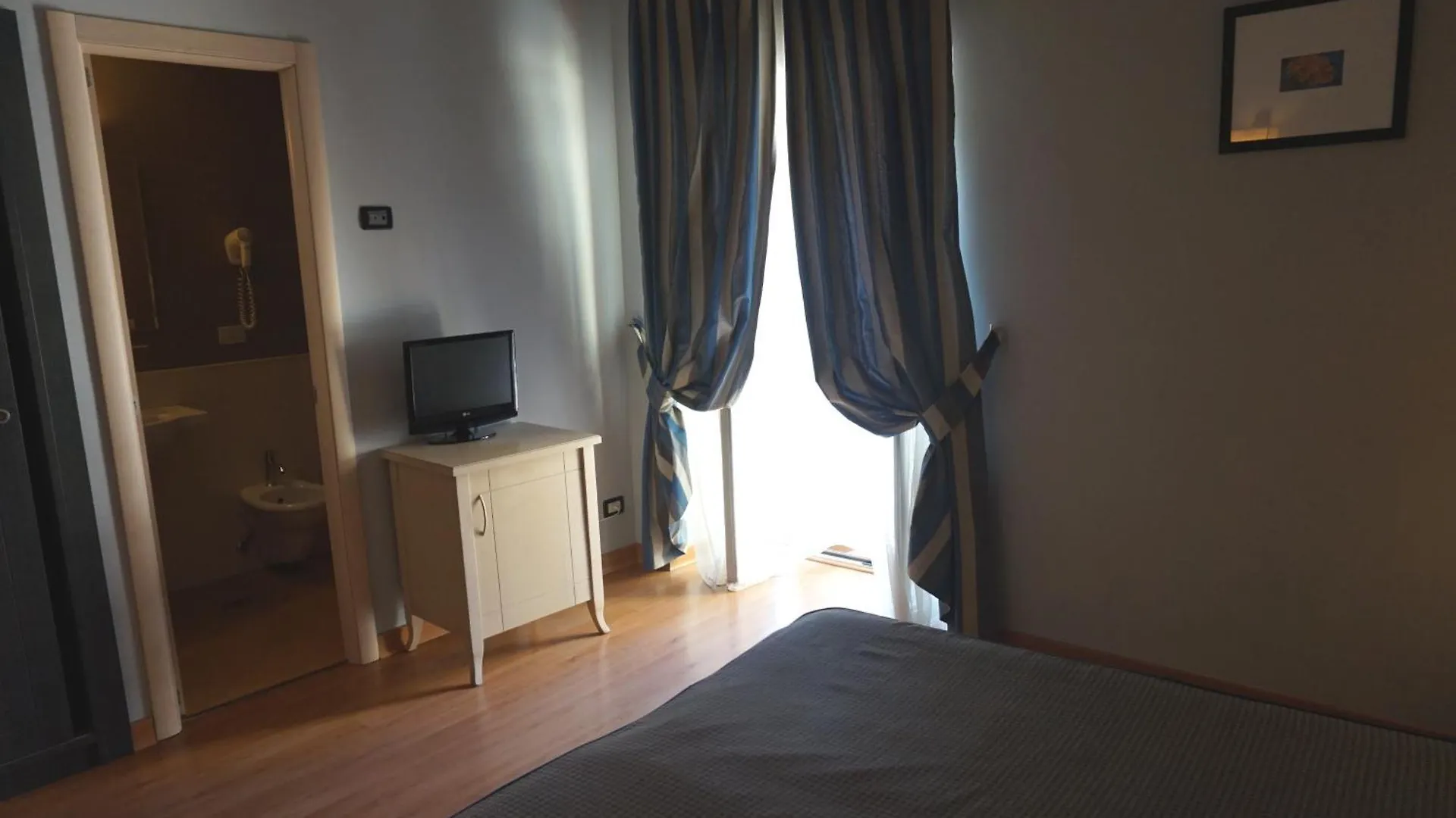 Hotel Taormina Roma