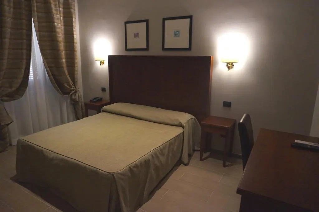 Hotel Taormina Roma