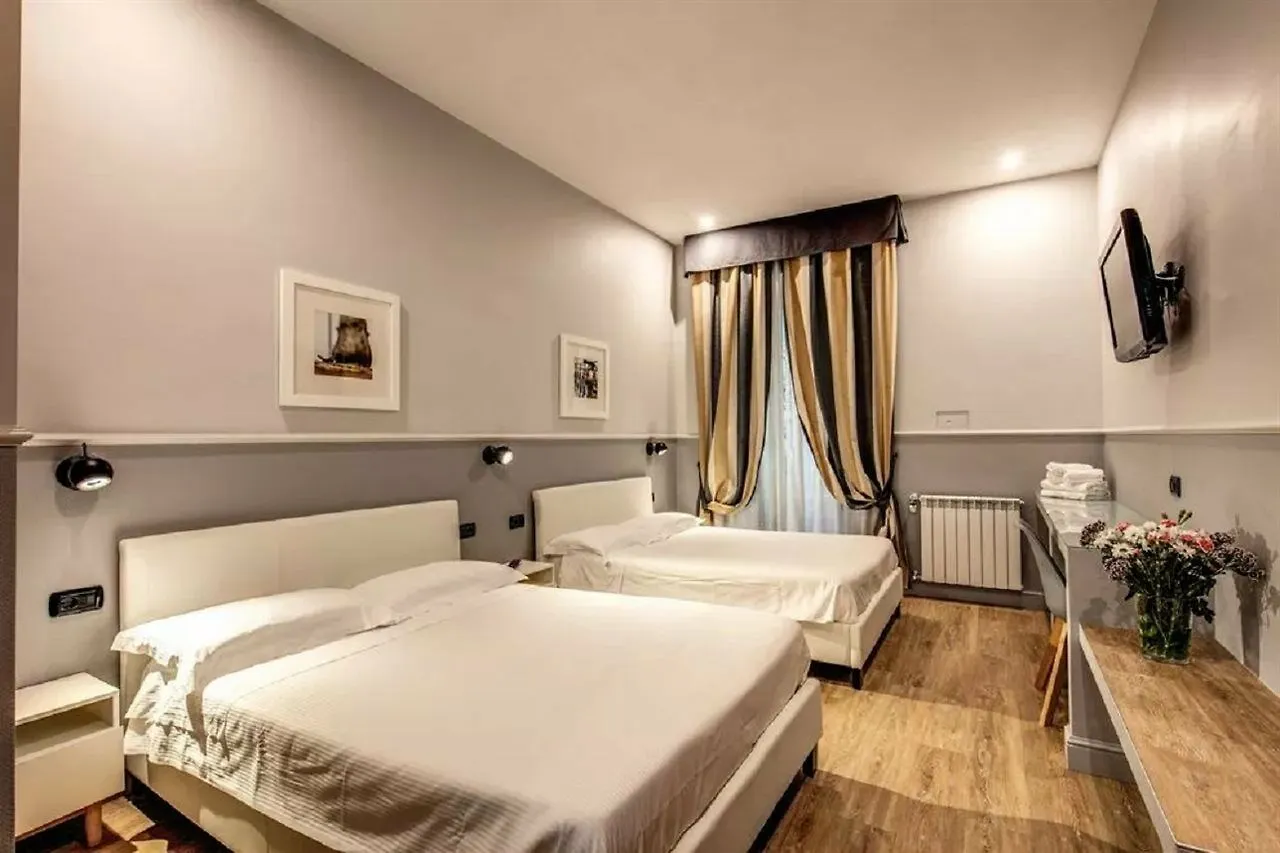 Hotel Taormina Roma