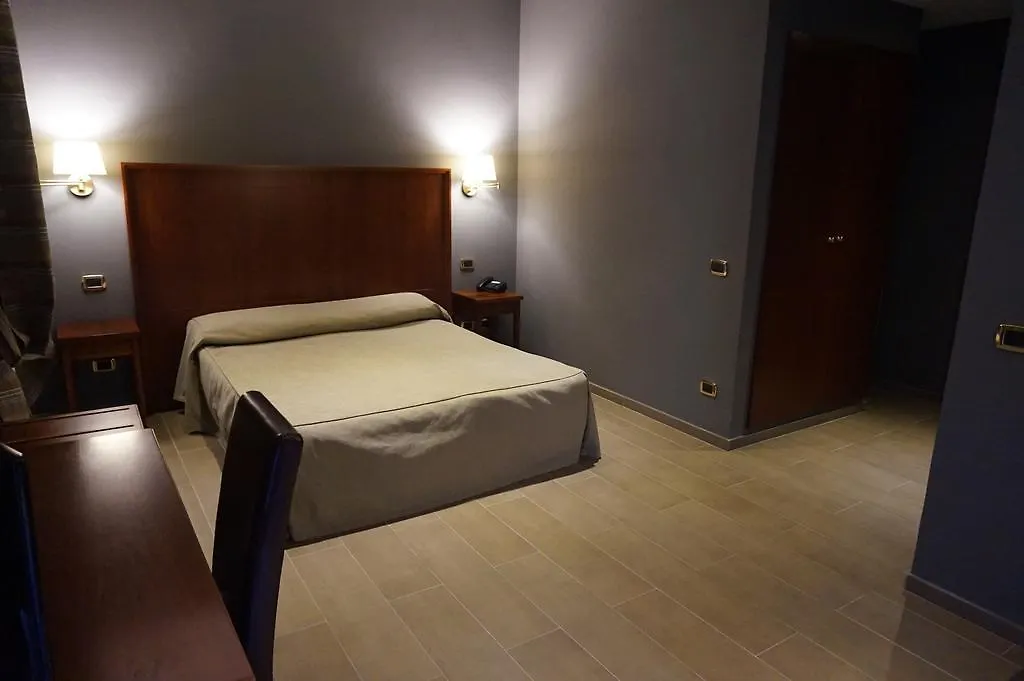 Hotel Taormina Rome