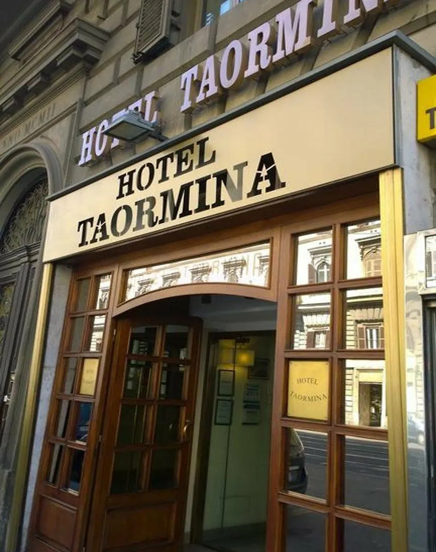 Hotel Taormina Rome 2*,